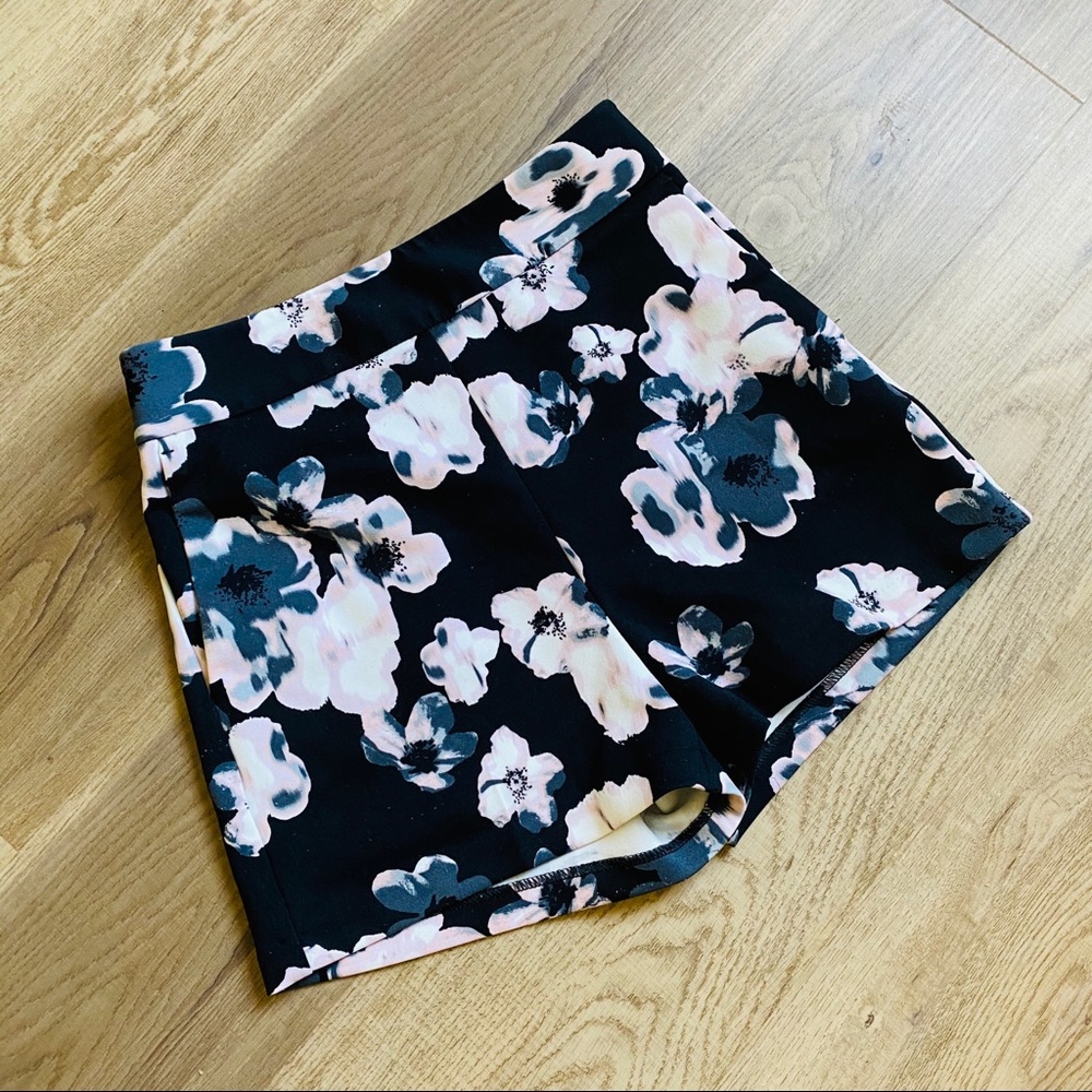 Express High Waisted Floral Shorts